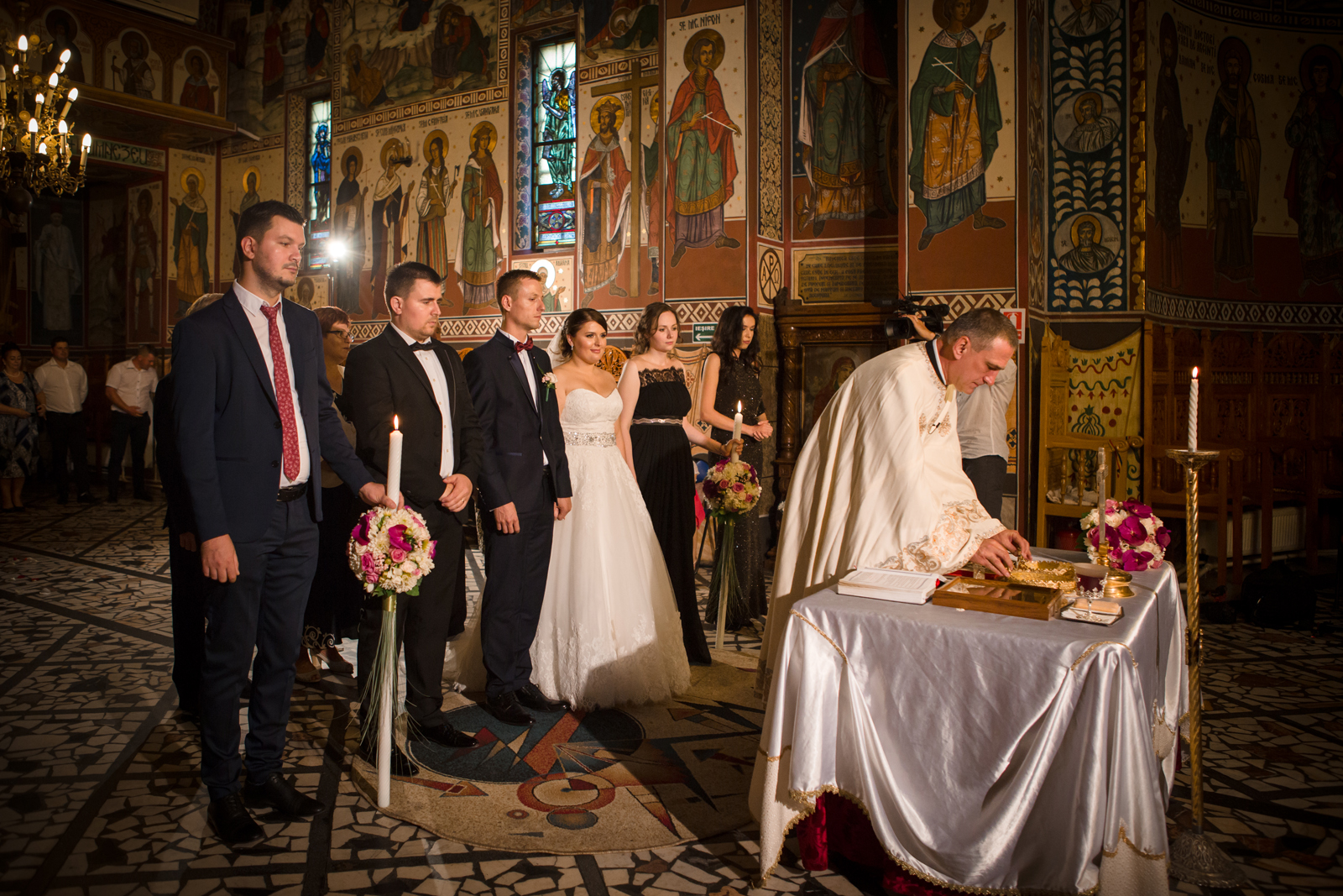 Sedinta foto muzeul satului027