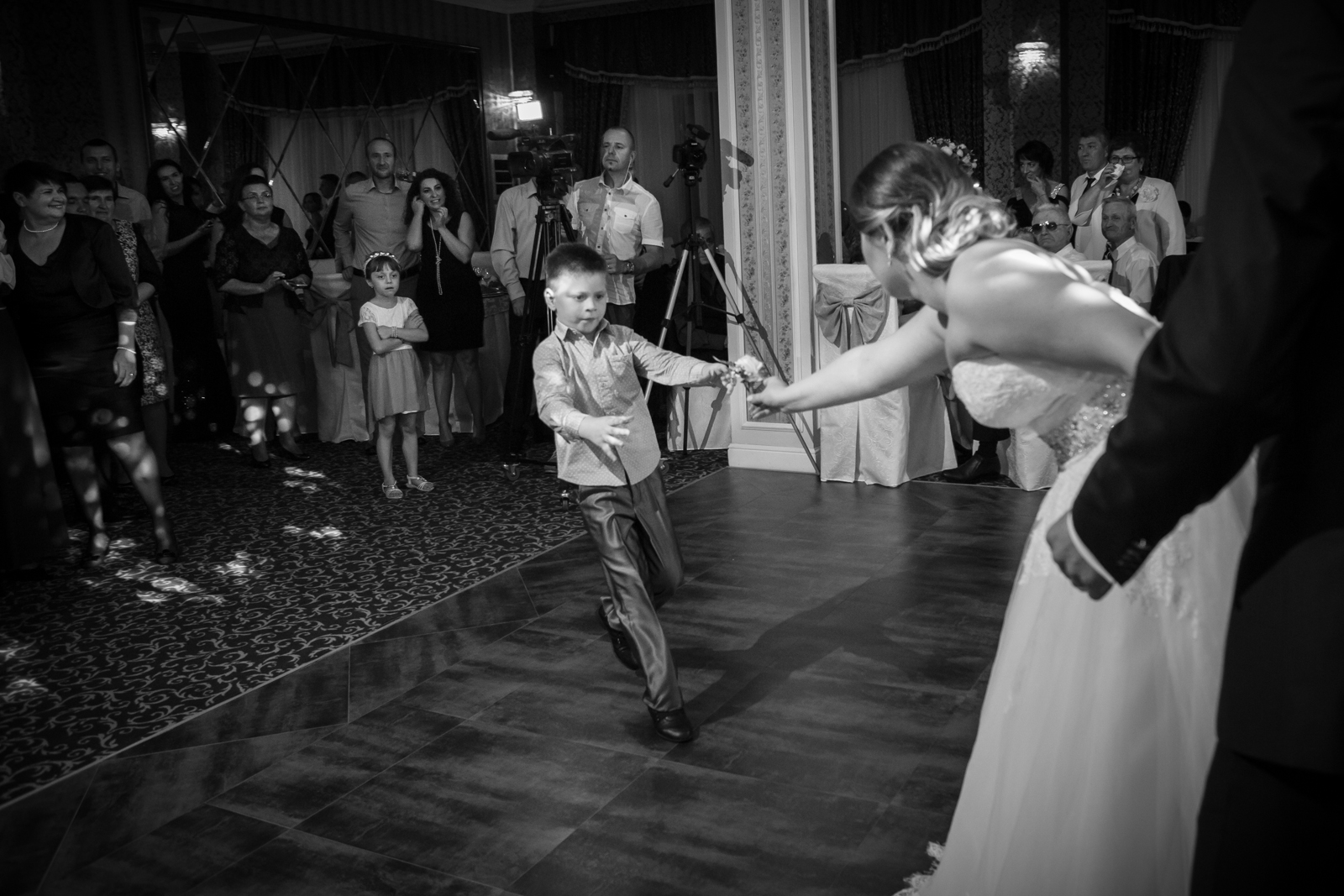 Sedinta foto muzeul satului040