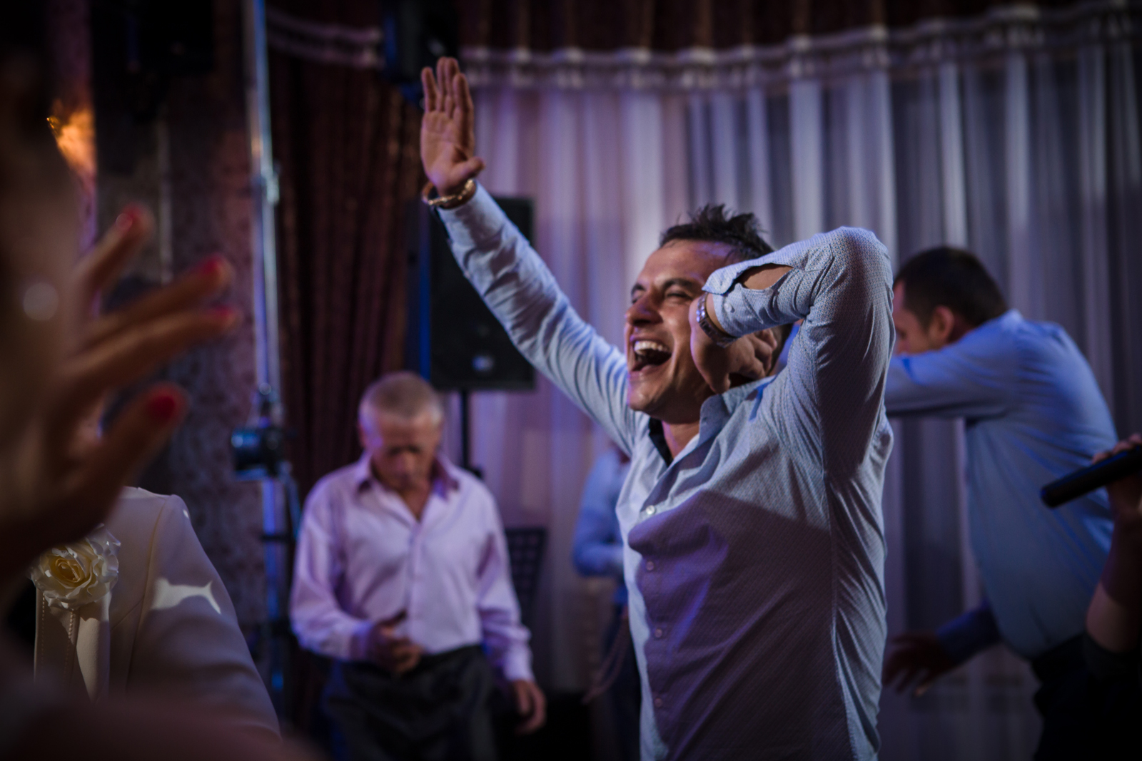 Sedinta foto muzeul satului043