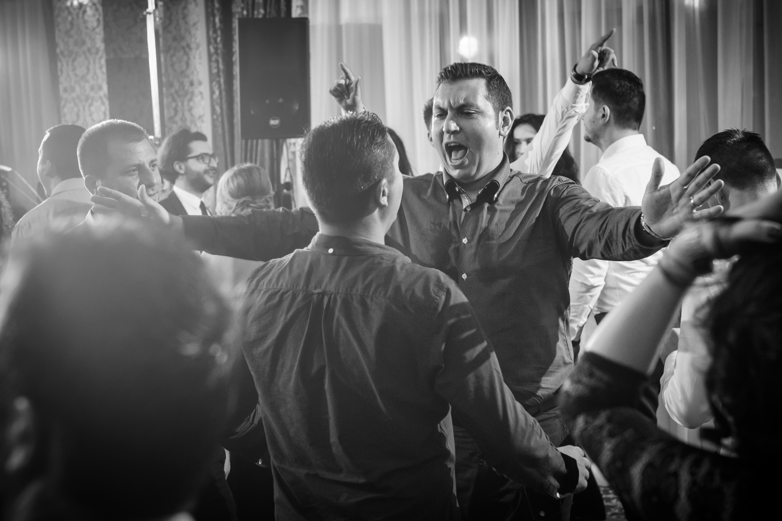 Sedinta foto muzeul satului050