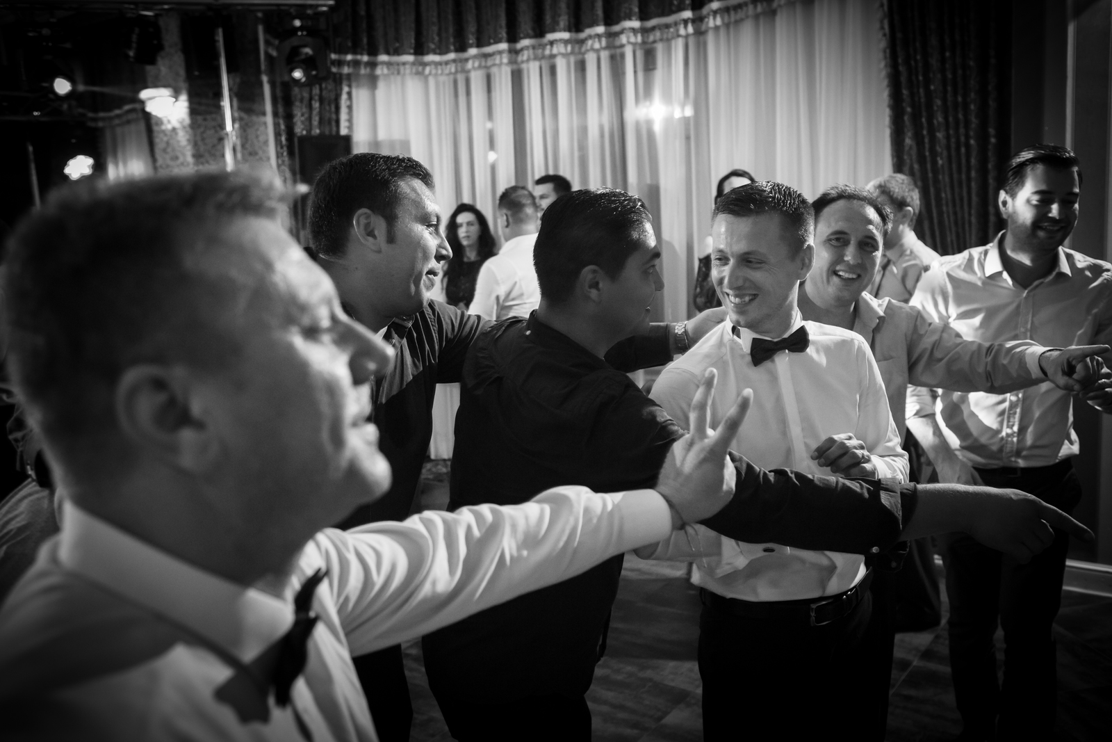 Sedinta foto muzeul satului051